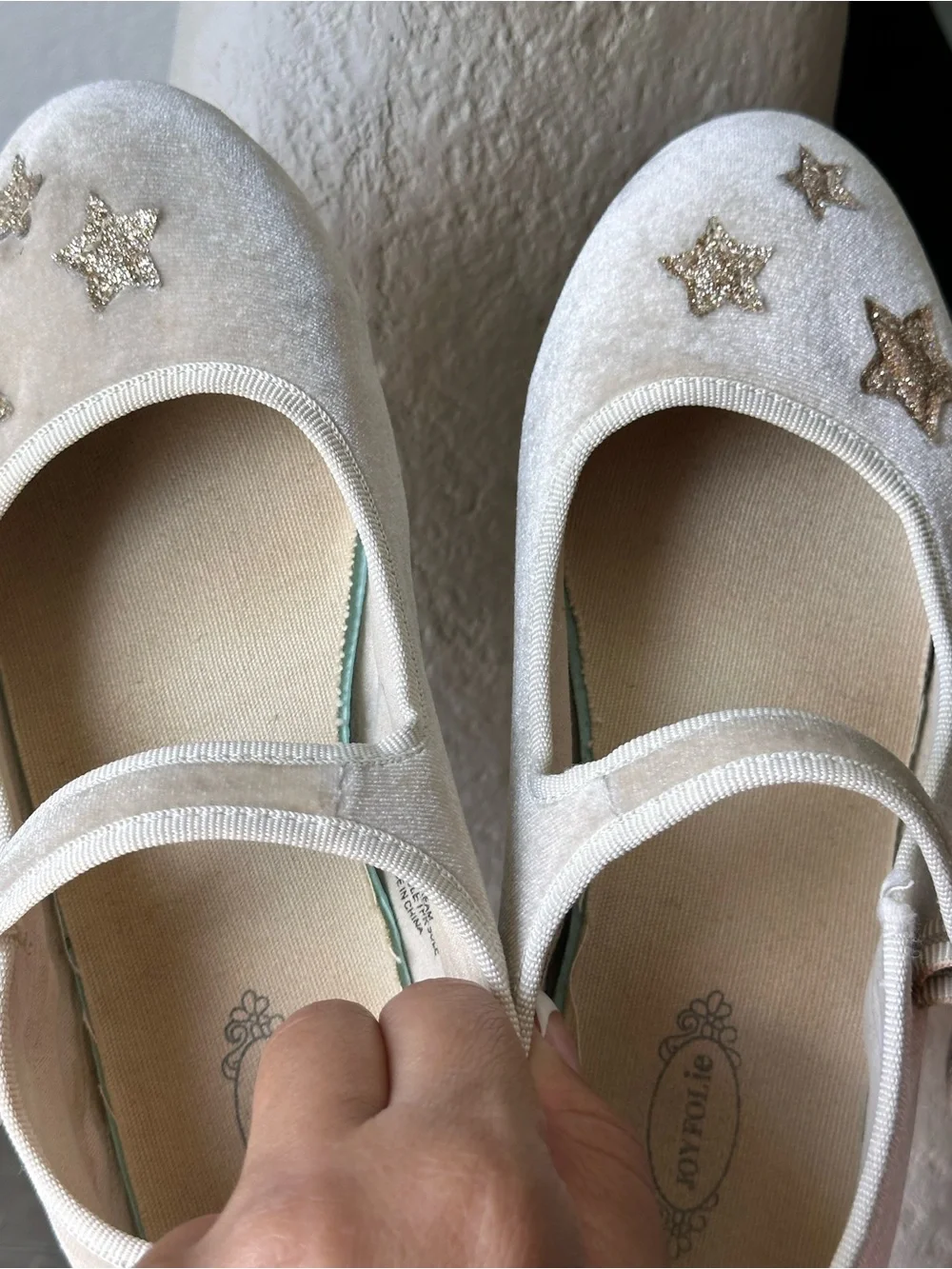 Joyfolie Girls' Mary Jane Shoes in Gray and Cream